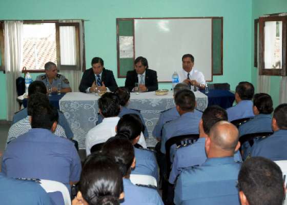 El Ministro de Seguridad se reunió con oficiales de la Unidad Regional N°3
