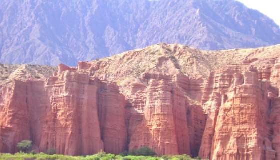 400 policías están afectados al operativo de seguridad por la Serenata a Cafayate
