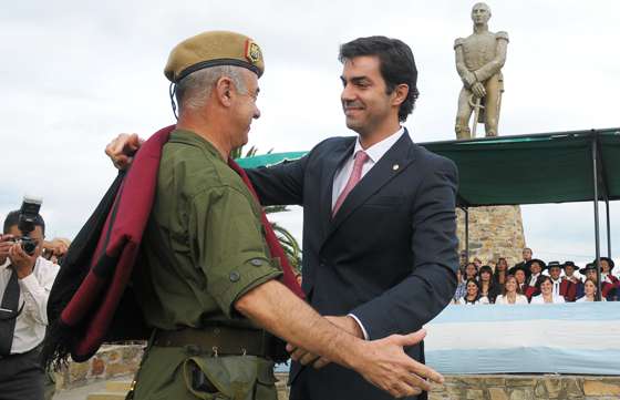 Asumió el nuevo comandante de la V Brigada de Montaña
