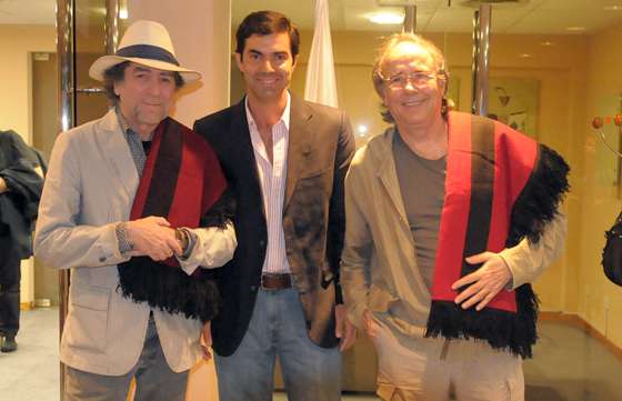 Urtubey recibió a los artistas españoles Joan Manuel Serrat y Joaquín Sabina