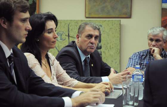 Propuestas para el Plan de implementación del 100% Voto Electrónico