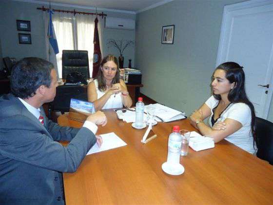 El Gobierno brindará talleres de oficios para jóvenes de Moldes