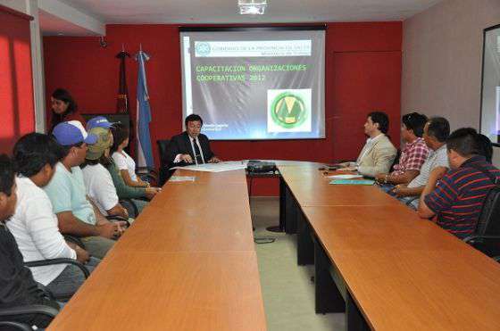 Trabajo capacita  recurso humano de las empresas sociales