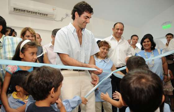 El Gobernador inauguró en Orán una unidad educativa con edificio propio