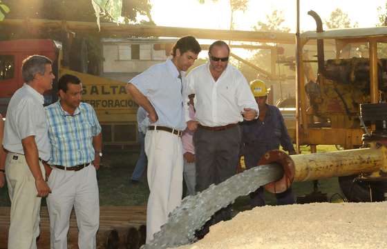 El Gobierno soluciona la provisión de agua potable para 12.000 oranenses