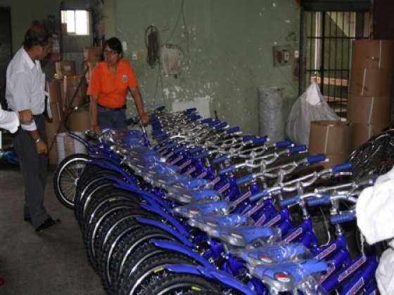 Unas 200 instituciones educativas recibieron aportes para movilidad