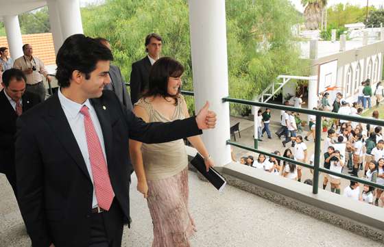El Gobernador inauguró refacciones en el Colegio San José