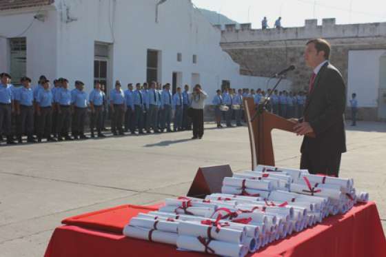 Ingresaron 200 nuevos agentes al Servicio Penitenciario Provincial
