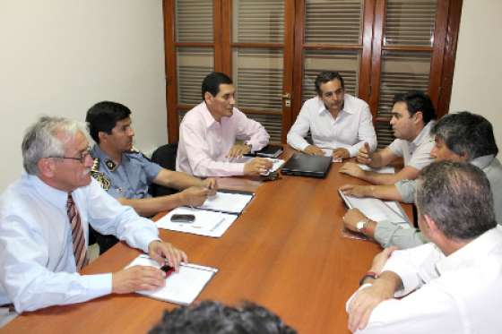 Reunión con dueños de locales bailables por el programa “Conductor Responsable”