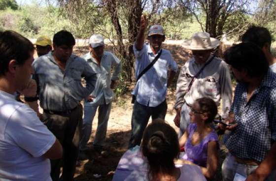 Reubicarán a 9 familias criollas del lote 14