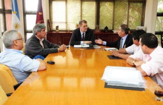 Loutaif  se reunió con diputados del bloque Frente para la Victoria