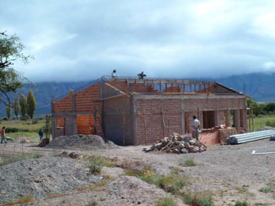 Avanza la fábrica de quesos de Amblayo