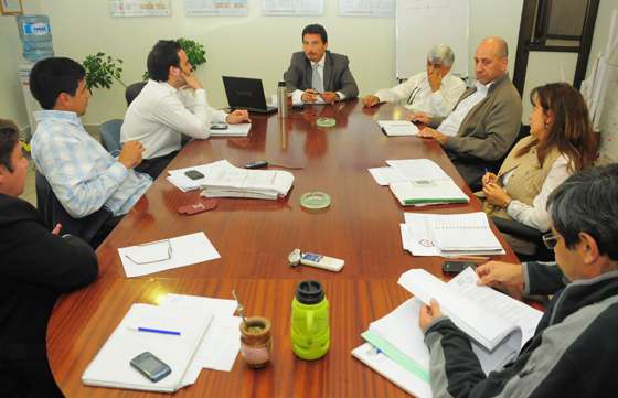 Funcionarios del IPV analizaron el avance de la gestión