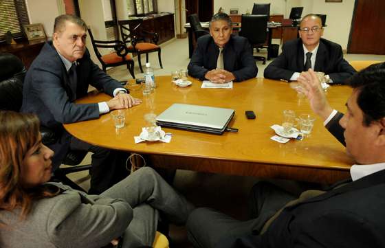 Gobierno e Iglesias tratan acciones contra la droga