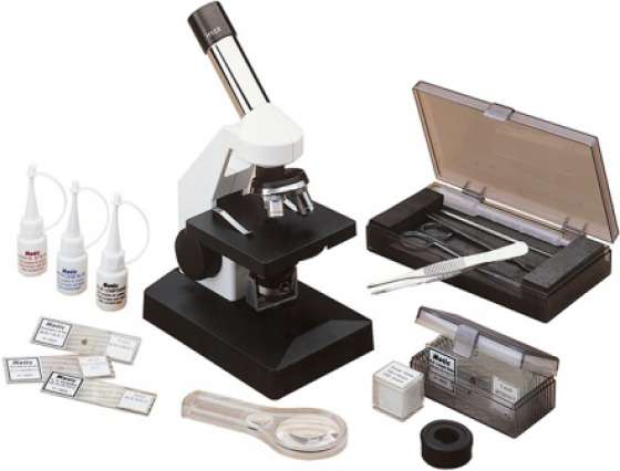 Más de 600 escuelas rurales recibirán material y equipamiento educativo