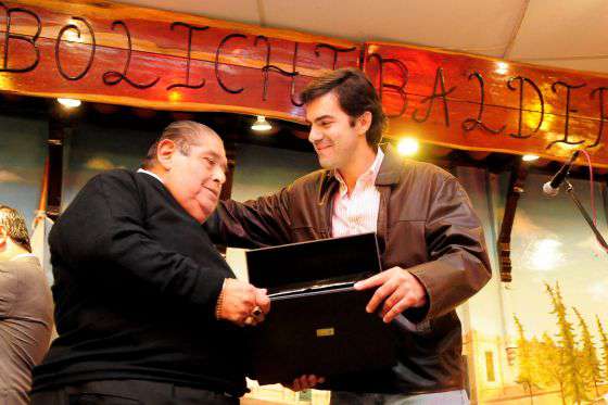 Urtubey asistió a los festejos por el aniversario de la Peña Boliche Balderrama