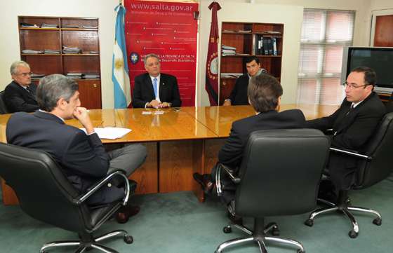 Plus Petrol presentó al Gobierno su plan productivo 2012-2013