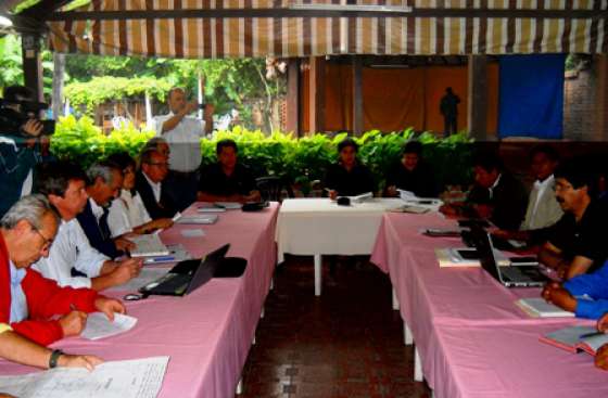 Salta coordina obras hídricas con Bolivia