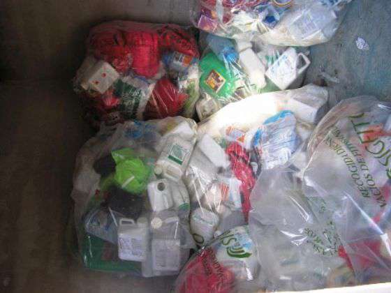 Ambiente trabaja en proyecto de reciclado de envases fitosanitarios