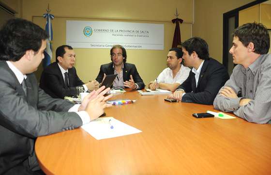 La Comisión de Modernización del Estado recibió a consultor del Banco Mundial