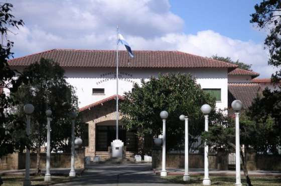 Obras en la cocina comedor del Hogar Escuela Carmen Puch de Güemes