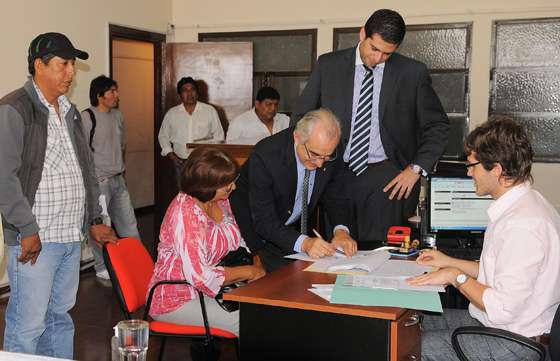 648 exempleados de EDESA acceden a acciones de la empresa