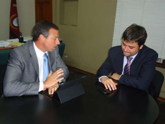 Capacitación sobre negociación y derechos de usuarios y consumidores