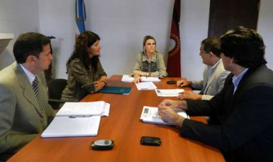 Análisis de las políticas públicas en relación con la problemática de la tierra