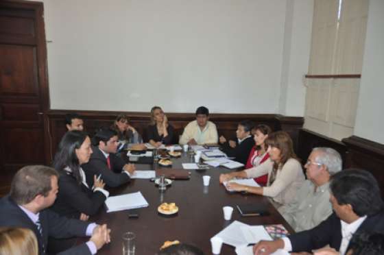 Funcionarios de Cultura y Turismo se reunieron con Diputados