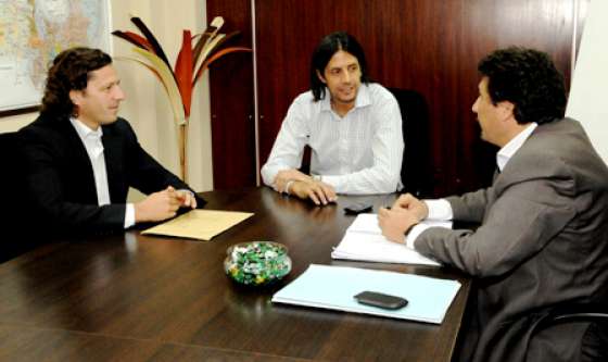 Se construirán 1000 viviendas para capital e interior