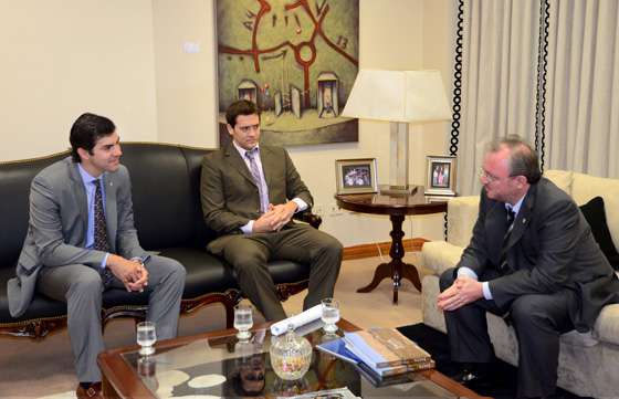 Destacan a la Escuela de Administración Pública en la formación del recurso humano