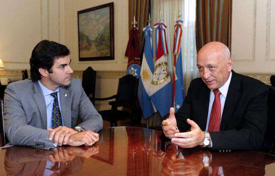 Urtubey se reunió en Santa Fe con su par Antonio Bonfatti