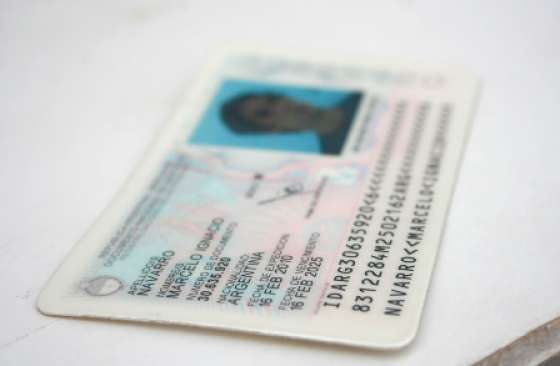 El Registro Civil emite exclusivamente el DNI formato tarjeta