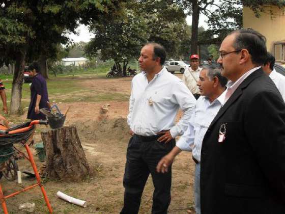 El ministro de Educación supervisó establecimientos educativos de Tartagal