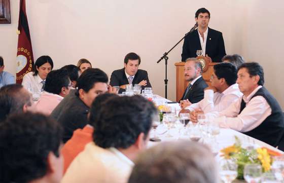 El Gobernador se reunió con los intendentes de los 59 municipios de Salta