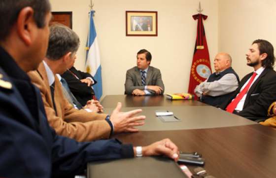 Reunión de Sylvester con titulares de clínicas y sanatorios