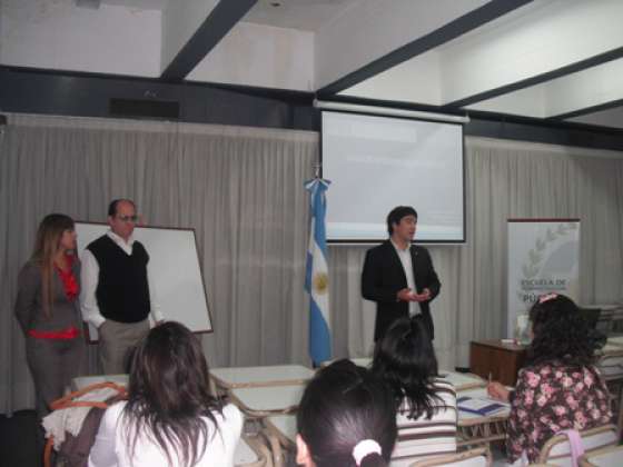 Comenzaron los cursos en la Escuela de Administración Pública