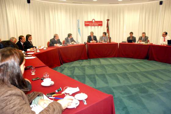 Funcionarán Centros de Documentación Rápida en el interior