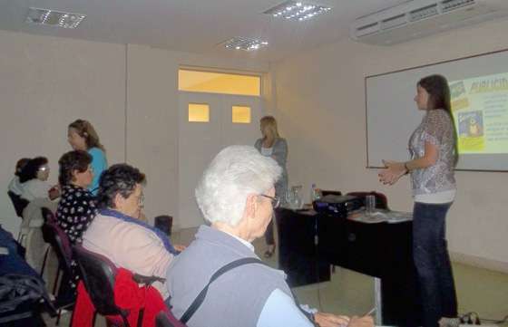 Pacientes del San Bernardo se capacitaron en consumo responsable