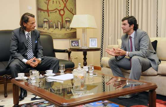 Urtubey se reunió con el presidente de Swiss Medical Group