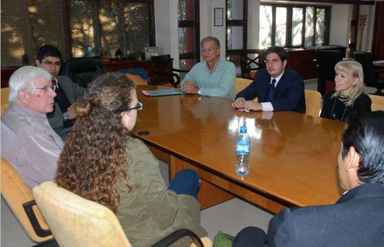 Fundaciones presentaron al Gobierno proyectos educativos en informática