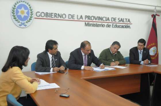 Más inversión para el mejoramiento de escuelas del interior