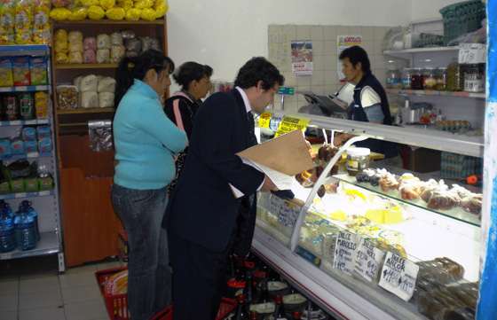 Defensa del Consumidor decomisó mercadería vencida