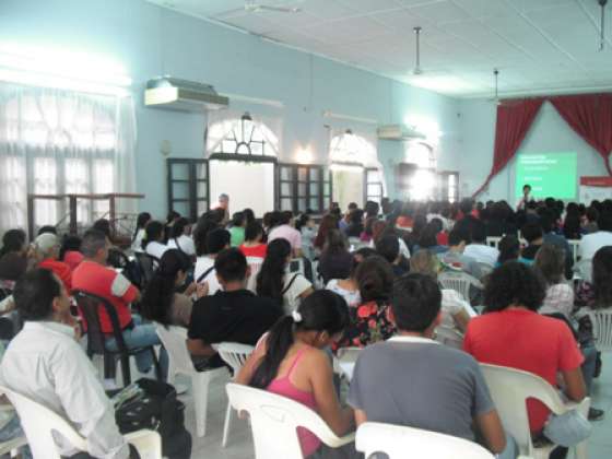 Importante participación  en un curso de Oratoria en Orán