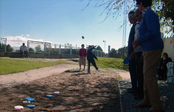 Funciona a pleno la cancha de tejo en la Secretaría de Deportes