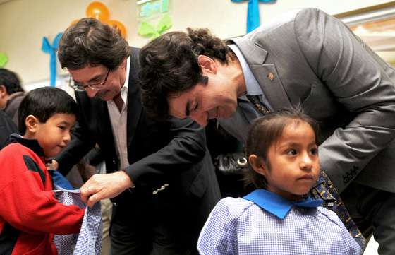 El Gobierno inauguró nueva infraestructura educativa en Apolinario Saravia