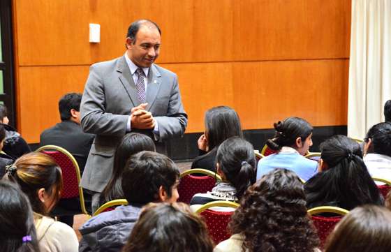 Estudiantes que obtuvieron la distinción al mérito destacaron su importancia