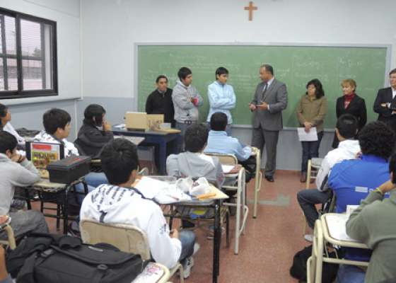 Proyecto solidario de los estudiantes de la Escuela Técnica Alberto Einstein