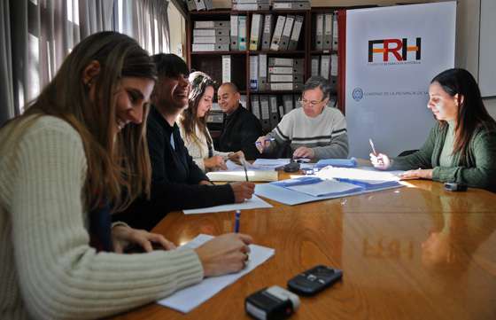 Dos empresas quieren construir un parador de ómnibus en el Norte