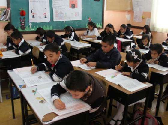 Convocatoria a interesados en elaborar textos de educación primaria